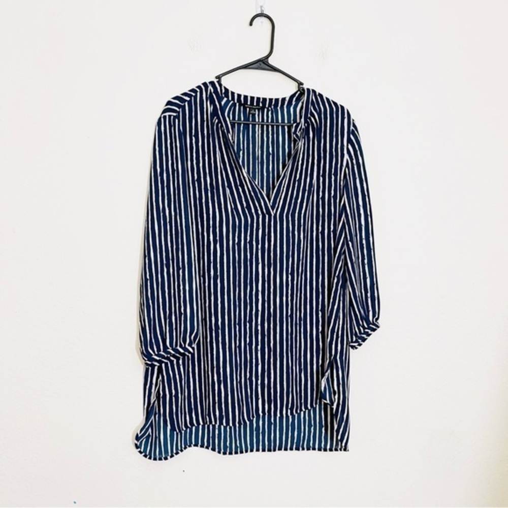 Banana Republic V-Neck quarter Sleeve Striped Tunic Top Medium Navy Blue/White